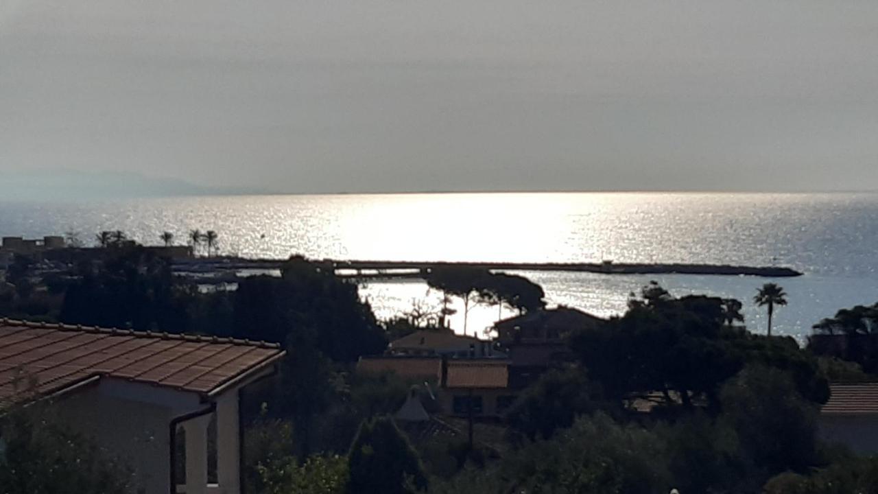 Sweethouse Pula Villa Porto Columbu - Perd'E Sali Bagian luar foto
