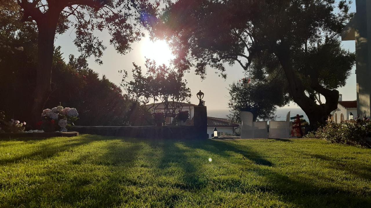 Sweethouse Pula Villa Porto Columbu - Perd'E Sali Bagian luar foto
