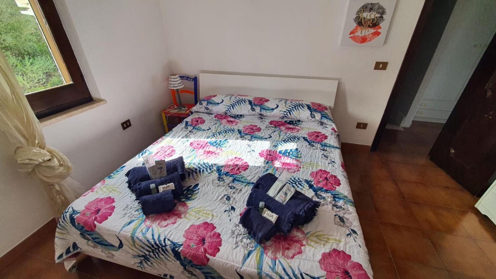 Sweethouse Pula Villa Porto Columbu - Perd'E Sali Bagian luar foto