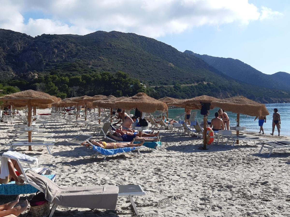 Sweethouse Pula Villa Porto Columbu - Perd'E Sali Bagian luar foto